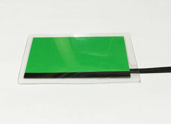 無機ELシートのラミネート完成