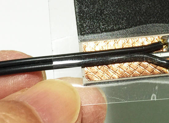 ラミネート後の配線コード処理